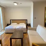 Aparthotel Private In Emerald Ravda