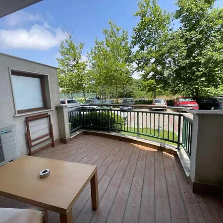 Apartahotel Private In Emerald Ravda
